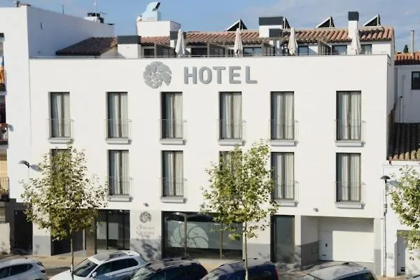 El Centre, 3 Habitacions, 2 Banys I Cuina L'Escala Spain